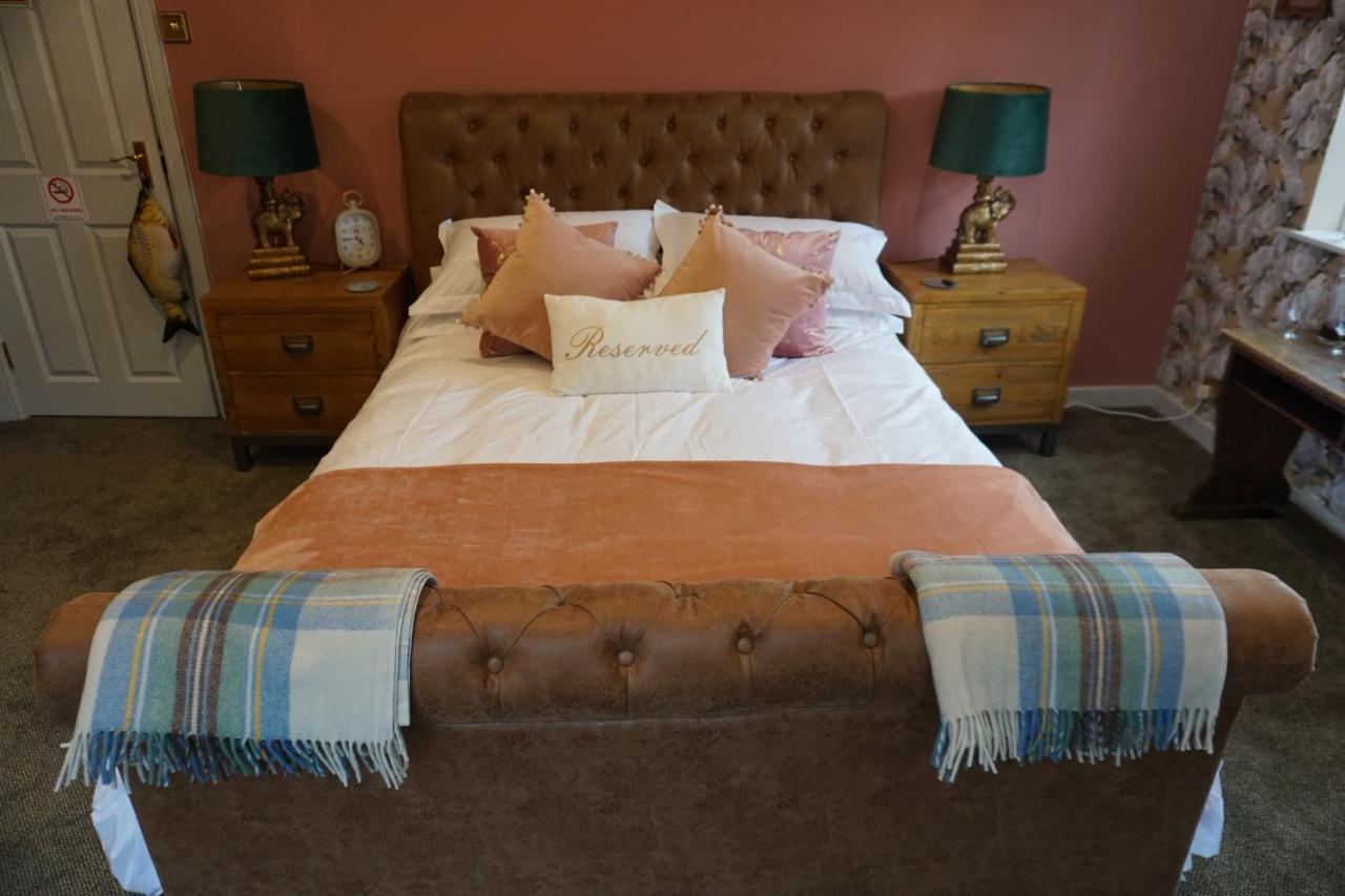 The Tickled Trout Inn Bilton-In-Ainsty ยอร์ค ภายนอก รูปภาพ