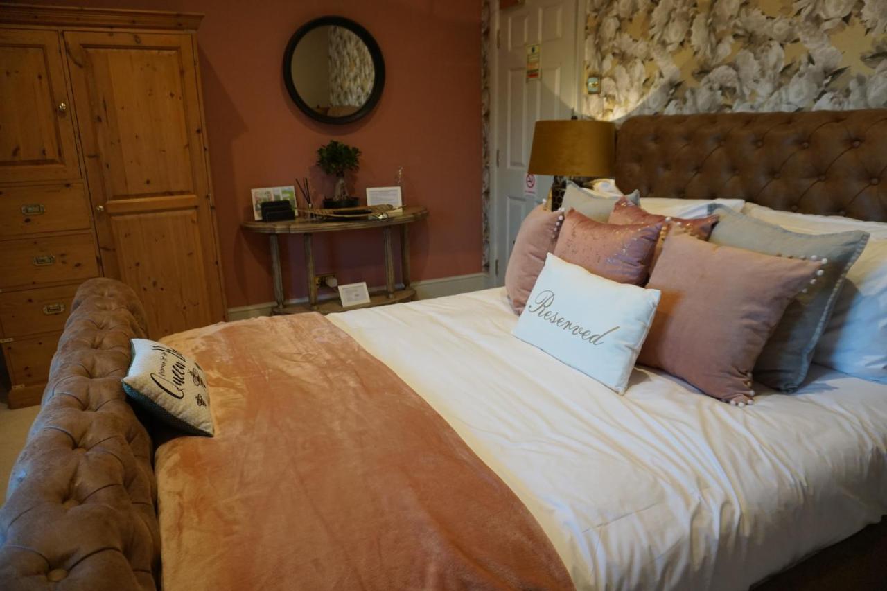 The Tickled Trout Inn Bilton-In-Ainsty ยอร์ค ภายนอก รูปภาพ